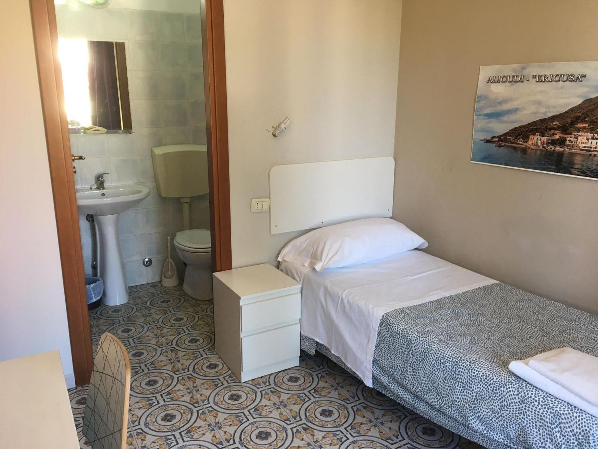 B&B Phenicusa Milazzo Exterior foto